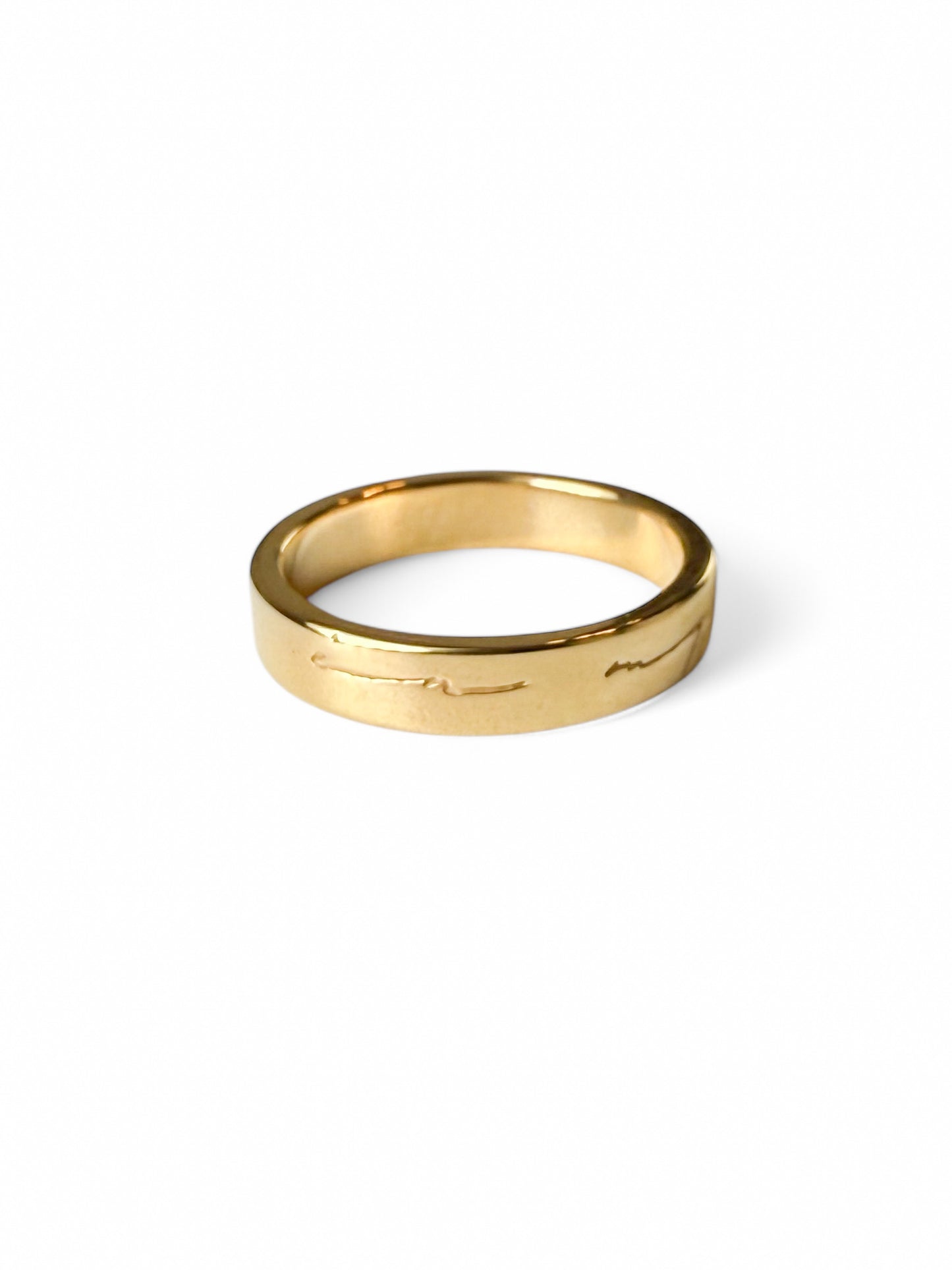 ‘In my lane’ handwritten engraving on silver band with 18ct yellow hard gold plating