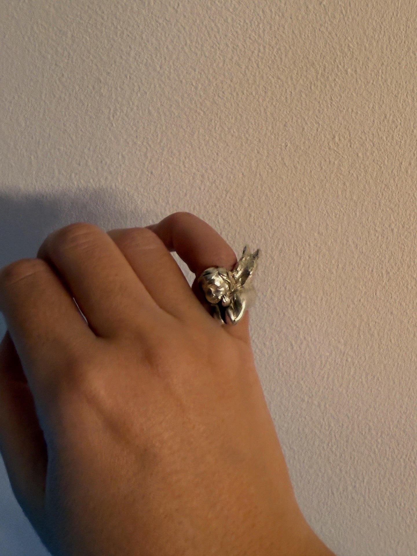 Cherub finger cuff half ring